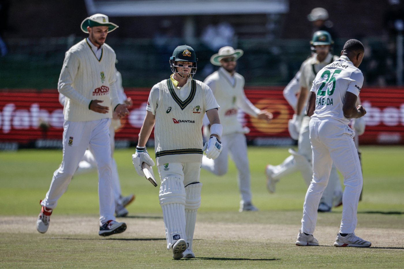Cummins: Australia can't 'paper over cracks' after innings thrashing