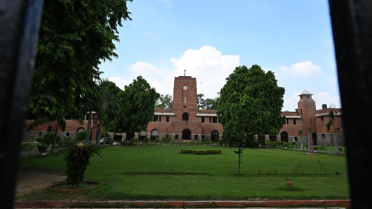 DU panel flags irregularities in St Stephen's College faculty recruitment